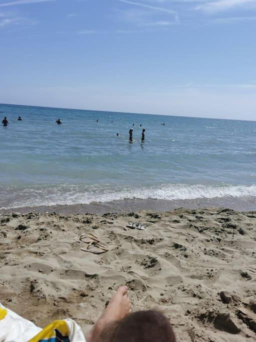 Primera Linea De Playa, Pies En La Arena, Marina D'Or Magic Word El Borseral Esterno foto
